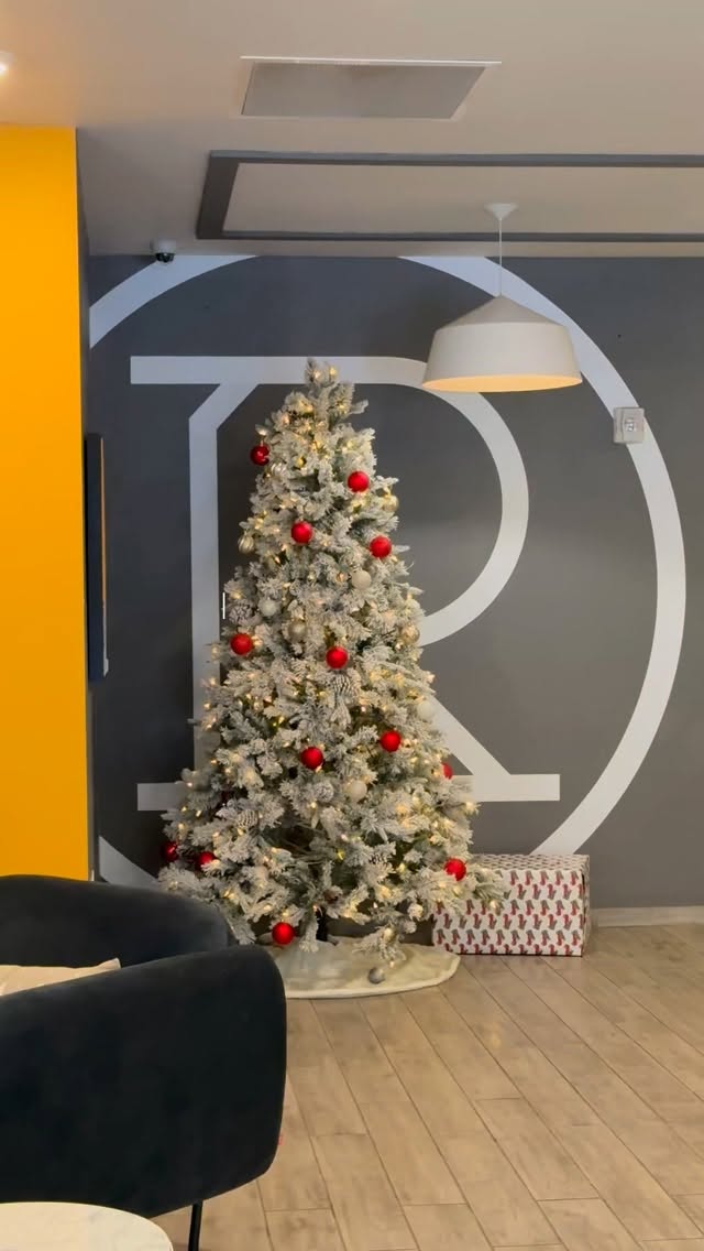 Wishing all our neighbors a Merry Christmas and a Happy Holiday Season! Whether you're away with family or at home today, we hope your season is filled with joy and holiday cheer!\nWarmly, your Rise On 9th Staff!\n